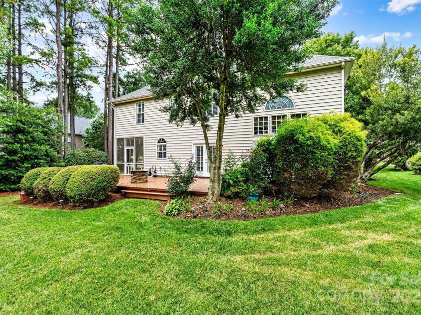 13512 Northbourne Road, Huntersville, NC 28078.  MLS# CAR4289617, YatesRealty ID 30829. 