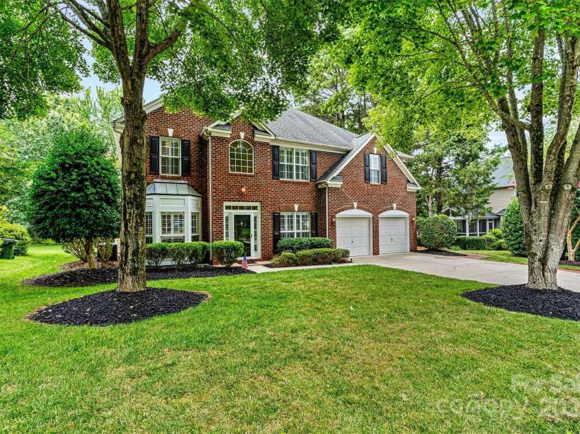 13512 Northbourne Road, Huntersville, NC 28078.  MLS# CAR4289617, YatesRealty ID 30829. 
