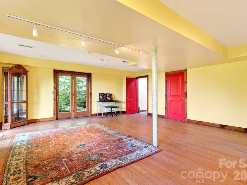 491 South Valley View Drive, Mars Hill, NC 28754.  MLS# CAR4345961, YatesRealty ID 30829. 