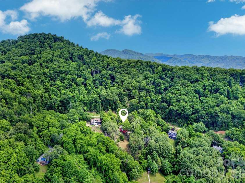 491 South Valley View Drive, Mars Hill, NC 28754.  MLS# CAR4345961, YatesRealty ID 30829. 