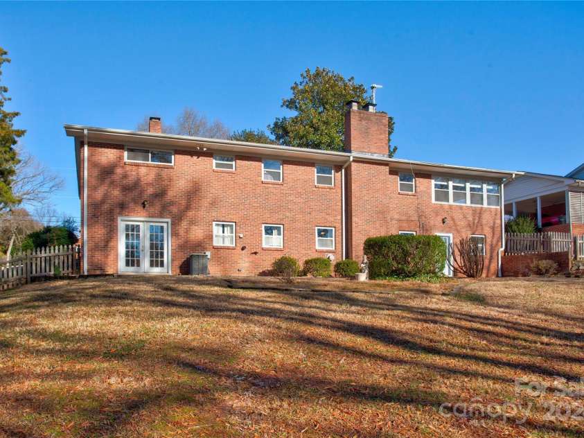 236 Sidesmur Court, Concord, NC 28025.  MLS# CAR4207061, YatesRealty ID 3083. 