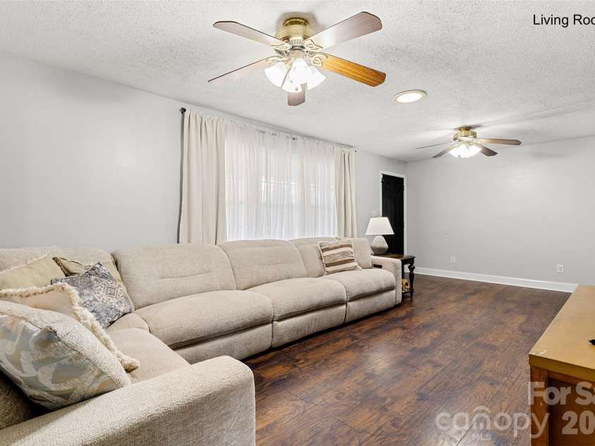 4661 Willie Bayne Lane, Heath Springs, SC 29058.  MLS# CAR4353199, YatesRealty ID 3083. 