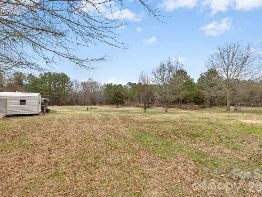 4661 Willie Bayne Lane, Heath Springs, SC 29058.  MLS# CAR4353199, YatesRealty ID 3083. 