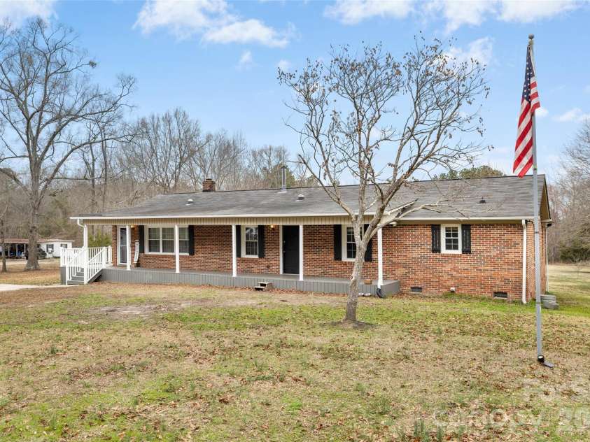 4661 Willie Bayne Lane, Heath Springs, SC 29058.  MLS# CAR4353199, YatesRealty ID 3083. 