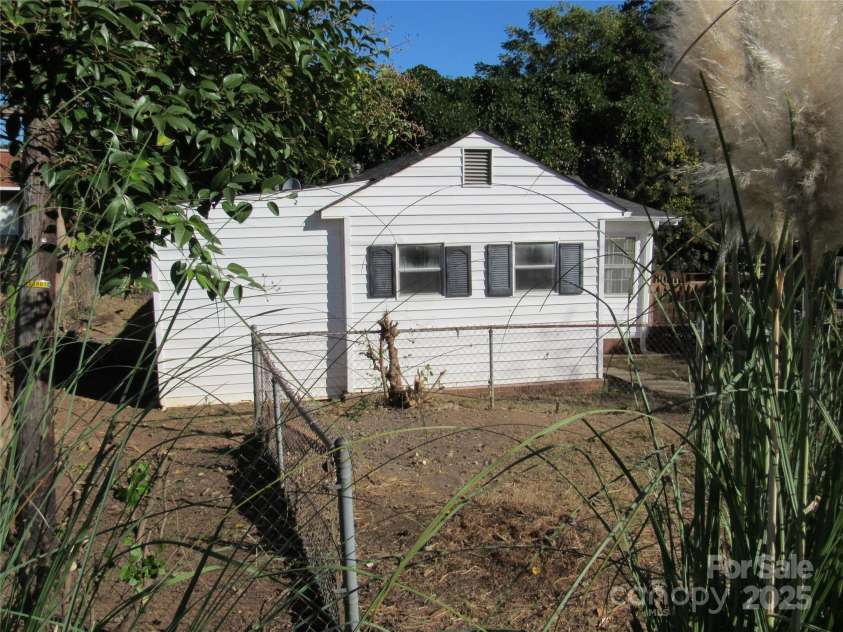 709 A Street, Bessemer City, NC 28016.  MLS# CAR4316342, YatesRealty ID 3083. 