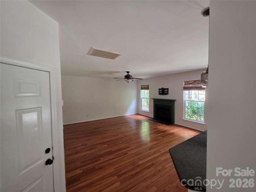 117 Audubon Avenue, Mooresville, NC 28117.  MLS# CAR4391183, YatesRealty ID 30830. 
