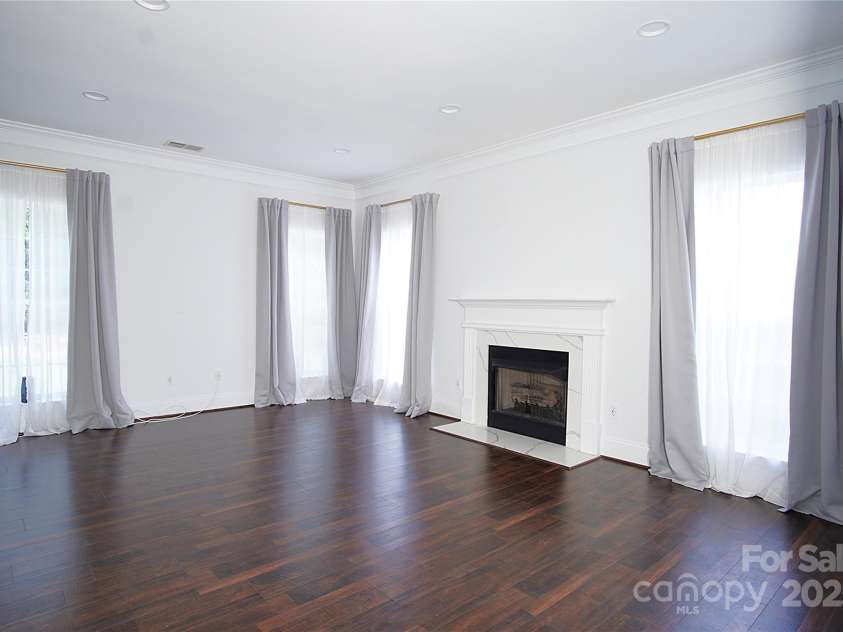 12520 Vantage Point Lane, Huntersville, NC 28078.  MLS# CAR4276306, YatesRealty ID 30830. 