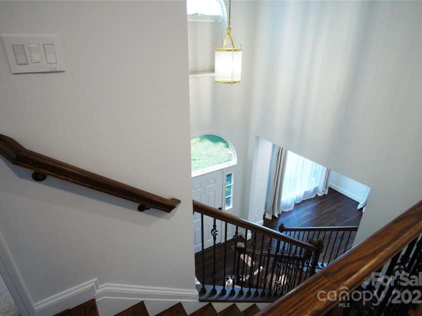 12520 Vantage Point Lane, Huntersville, NC 28078.  MLS# CAR4276306, YatesRealty ID 30830. 