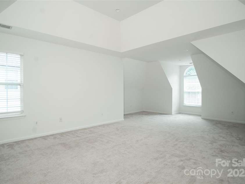 12520 Vantage Point Lane, Huntersville, NC 28078.  MLS# CAR4276306, YatesRealty ID 30830. 