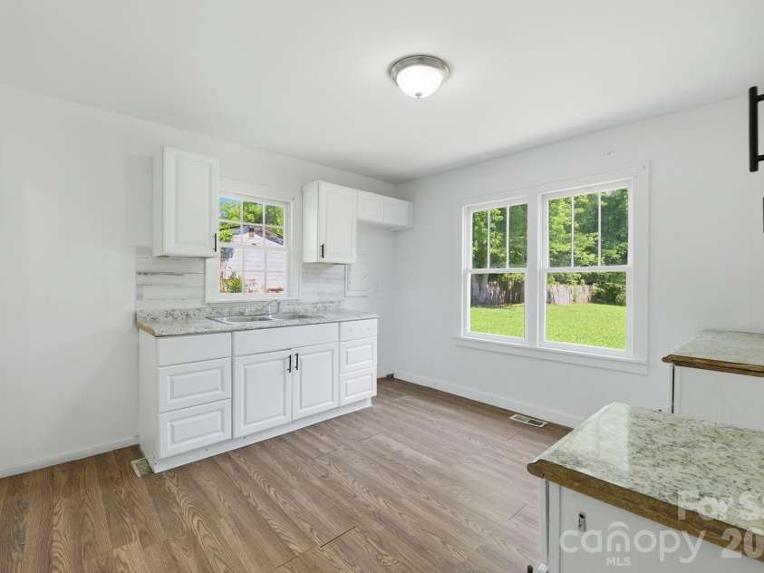 1208 Arch Street, Lancaster, SC 29720.  MLS# CAR4388962, YatesRealty ID 30831. 
