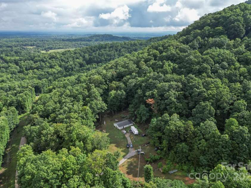 3515 High Peak Valley, Valdese, NC 28690.  MLS# CAR4290395, YatesRealty ID 30834. 