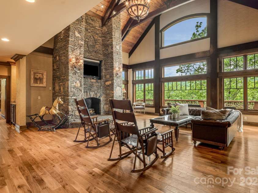 159 Adirondack Drive, Boone, NC 28607.  MLS# CAR4289744, YatesRealty ID 30835. 