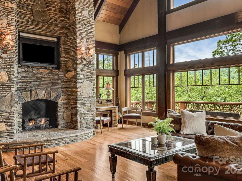 159 Adirondack Drive, Boone, NC 28607.  MLS# CAR4289744, YatesRealty ID 30835. 