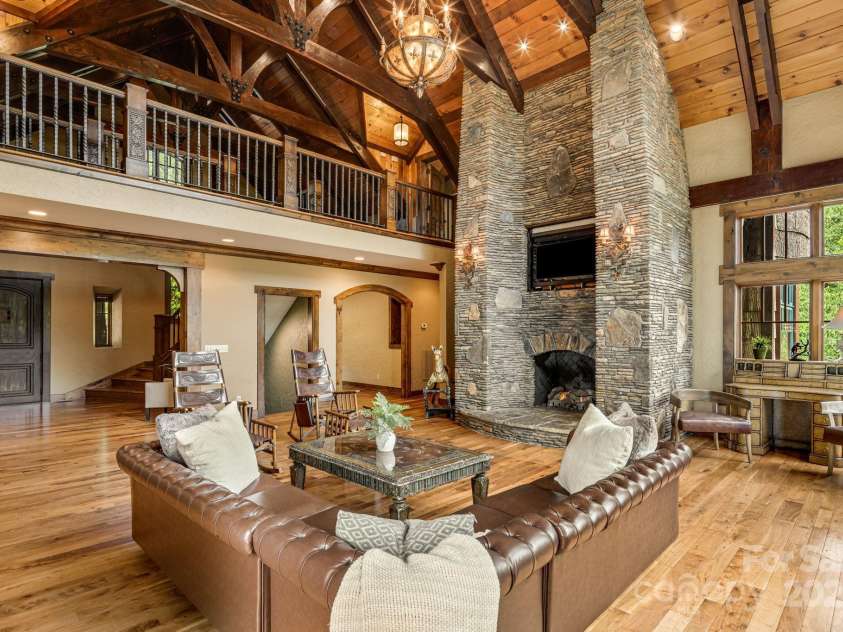 159 Adirondack Drive, Boone, NC 28607.  MLS# CAR4289744, YatesRealty ID 30835. 