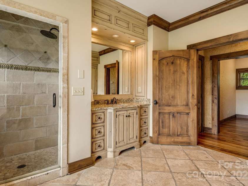 159 Adirondack Drive, Boone, NC 28607.  MLS# CAR4289744, YatesRealty ID 30835. 