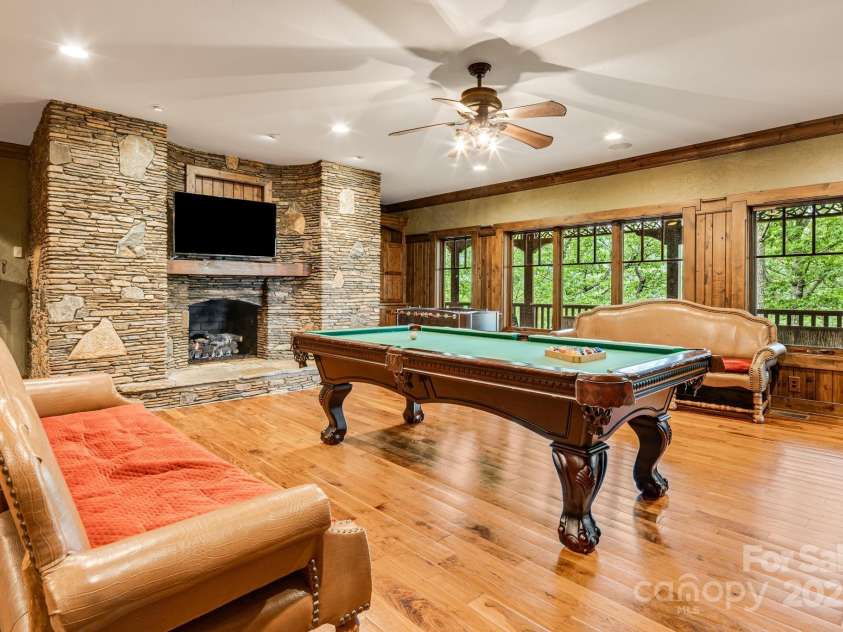 159 Adirondack Drive, Boone, NC 28607.  MLS# CAR4289744, YatesRealty ID 30835. 