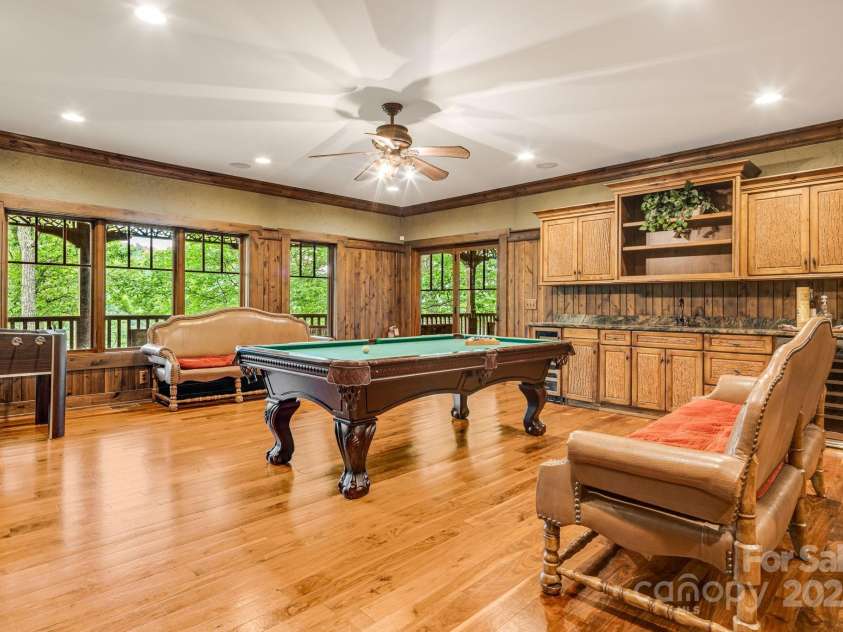 159 Adirondack Drive, Boone, NC 28607.  MLS# CAR4289744, YatesRealty ID 30835. 