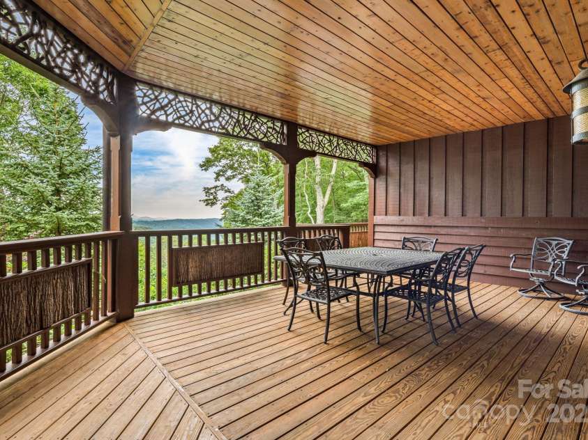 159 Adirondack Drive, Boone, NC 28607.  MLS# CAR4289744, YatesRealty ID 30835. 