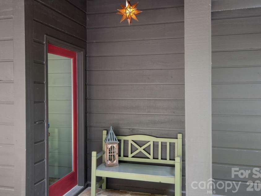 107 Buffalo Trail, Asheville, NC 28805.  MLS# CAR4374645, YatesRealty ID 30836. 