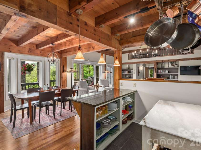 107 Buffalo Trail, Asheville, NC 28805.  MLS# CAR4374645, YatesRealty ID 30836. 