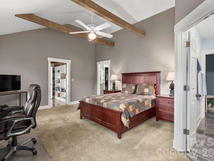 107 Buffalo Trail, Asheville, NC 28805.  MLS# CAR4374645, YatesRealty ID 30836. 