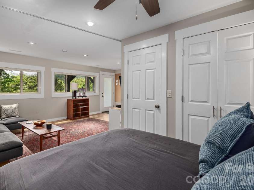107 Buffalo Trail, Asheville, NC 28805.  MLS# CAR4374645, YatesRealty ID 30836. 