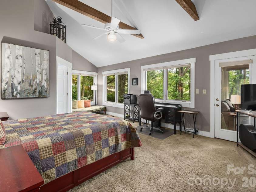 107 Buffalo Trail, Asheville, NC 28805.  MLS# CAR4374645, YatesRealty ID 30836. Primary Bedroom