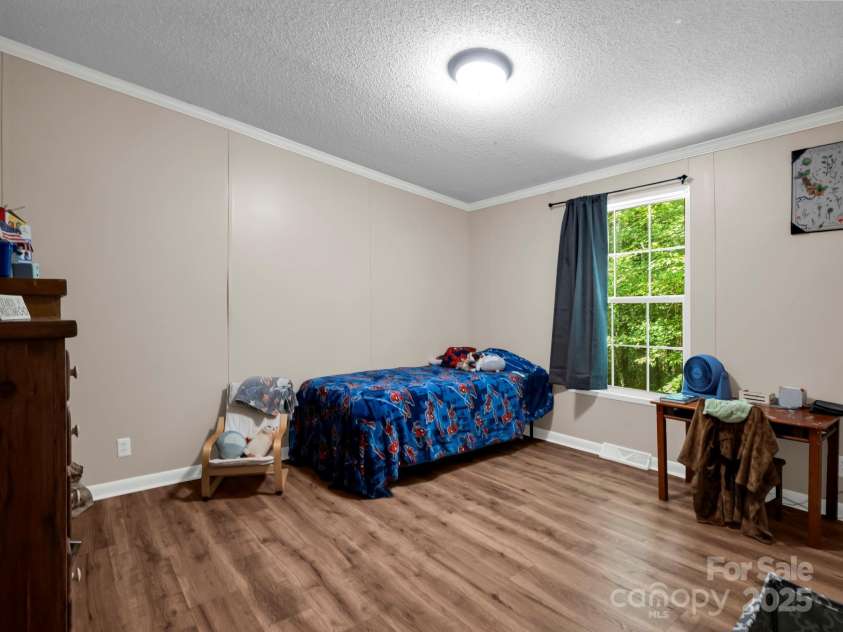 174 Danielle Drive, Penrose, NC 28766.  MLS# CAR4289768, YatesRealty ID 30836. 