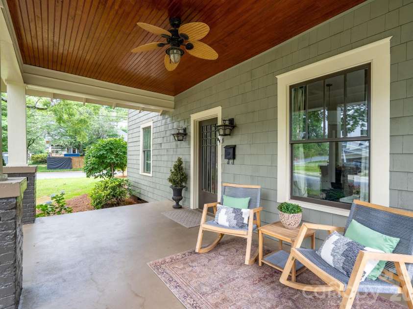 1128 35th Street, Charlotte, NC 28205.  MLS# CAR4390409, YatesRealty ID 30837. 