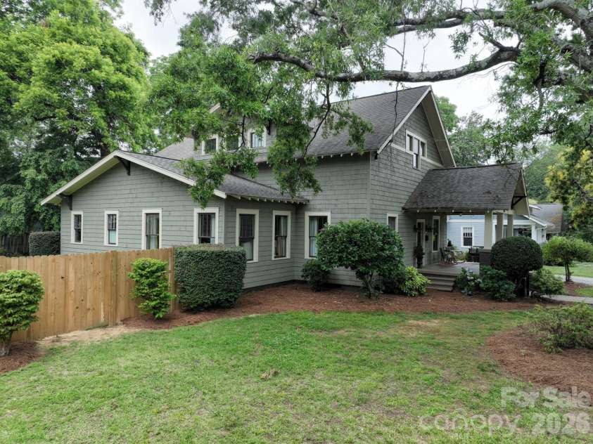 1128 35th Street, Charlotte, NC 28205.  MLS# CAR4390409, YatesRealty ID 30837. 