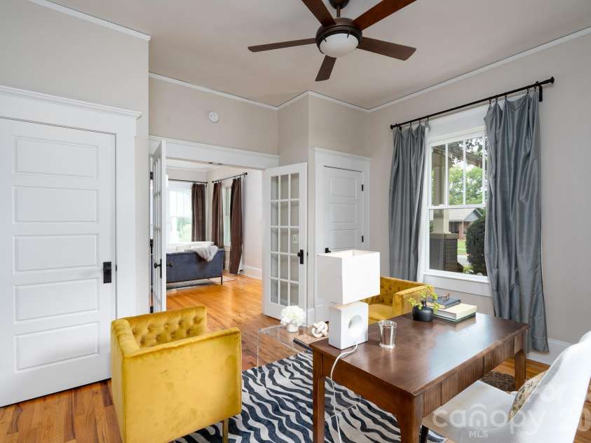 1128 35th Street, Charlotte, NC 28205.  MLS# CAR4390409, YatesRealty ID 30837. 
