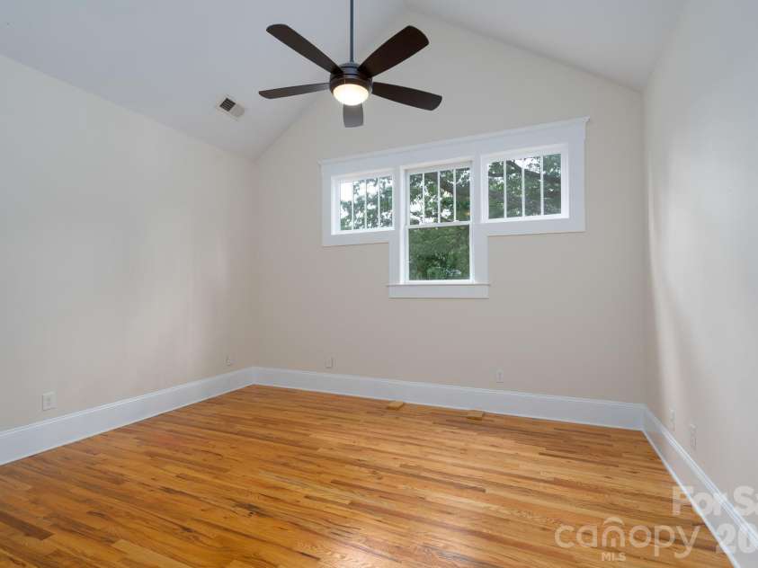 1128 35th Street, Charlotte, NC 28205.  MLS# CAR4390409, YatesRealty ID 30837. 