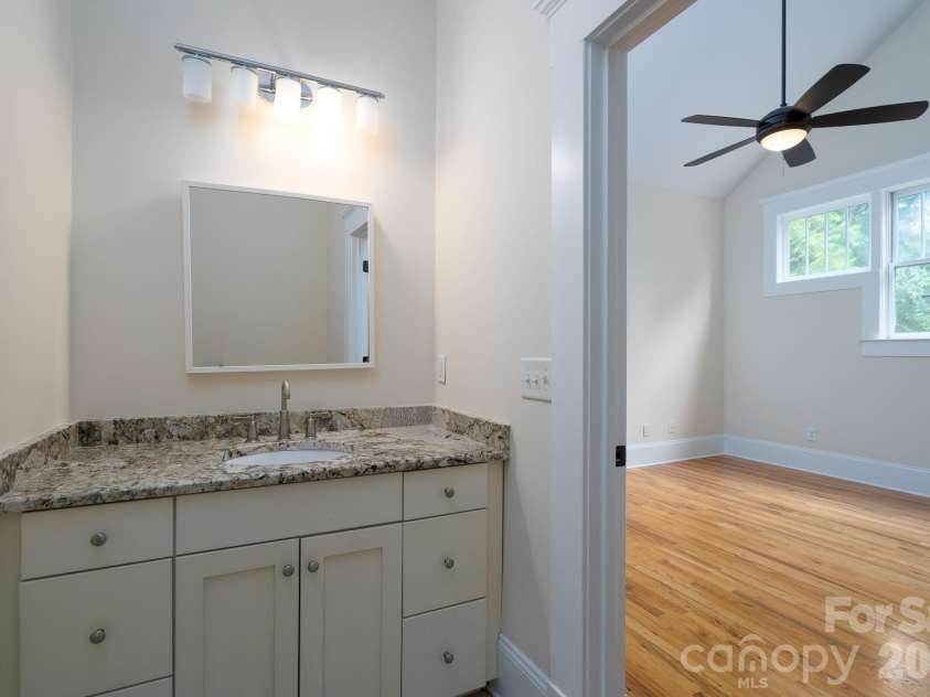 1128 35th Street, Charlotte, NC 28205.  MLS# CAR4390409, YatesRealty ID 30837. 