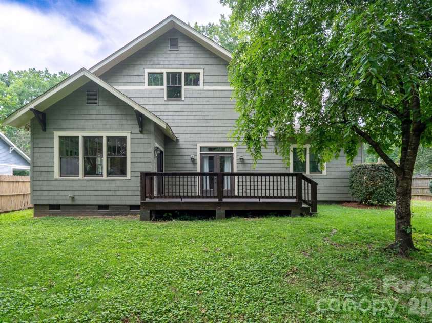 1128 35th Street, Charlotte, NC 28205.  MLS# CAR4390409, YatesRealty ID 30837. 