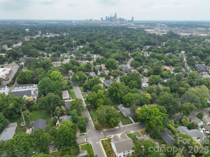 1128 35th Street, Charlotte, NC 28205.  MLS# CAR4390409, YatesRealty ID 30837. 