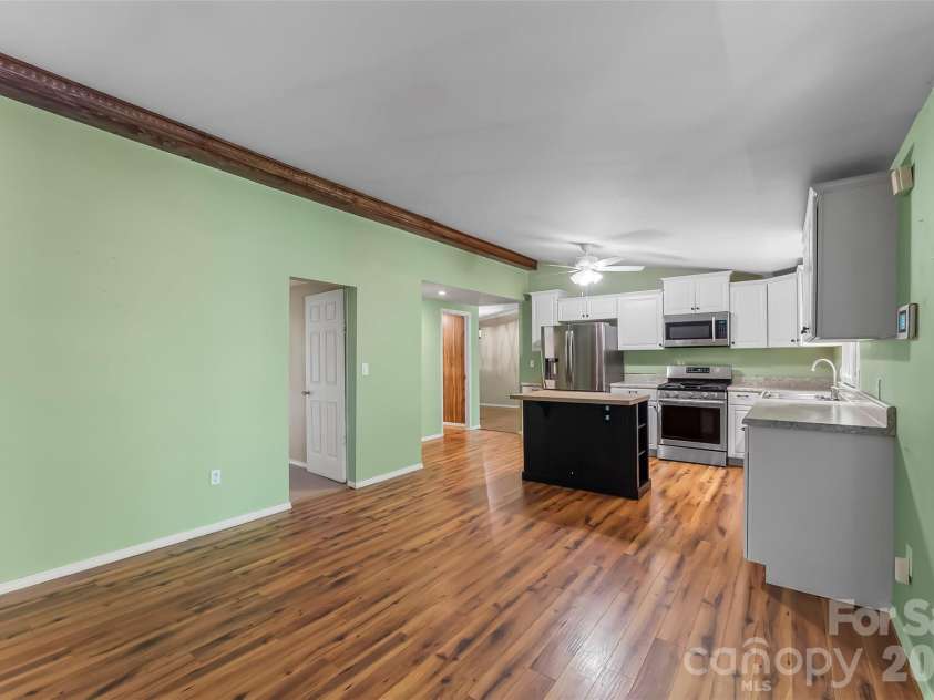72 Paradise Lane, Old Fort, NC 28762.  MLS# CAR4393991, YatesRealty ID 30838. 