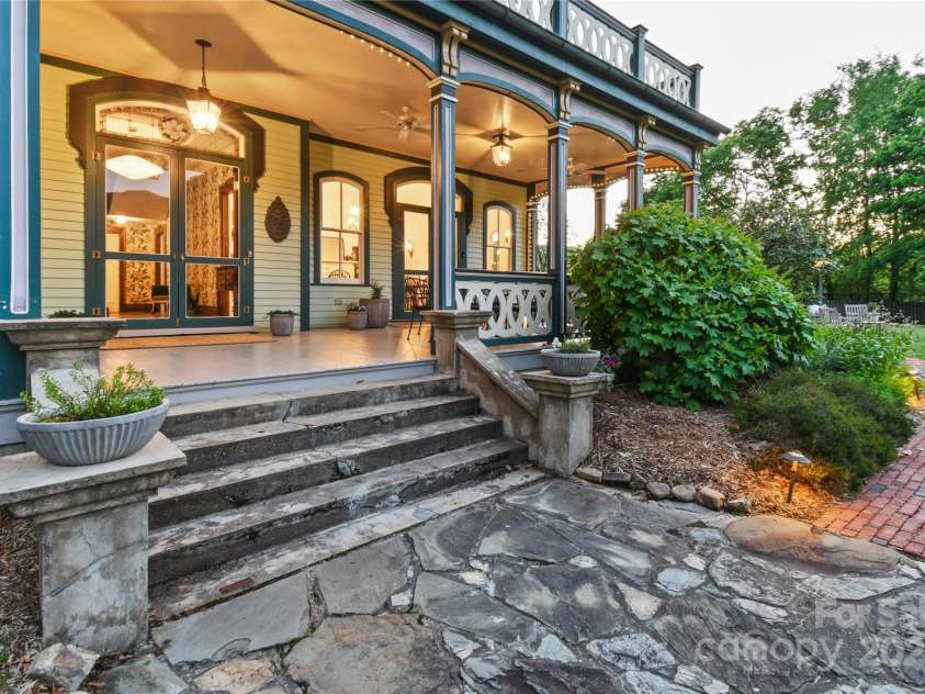 196 & 204 Lawson Street, Hot Springs, NC 28743.  MLS# CAR4286728, YatesRealty ID 30839. 