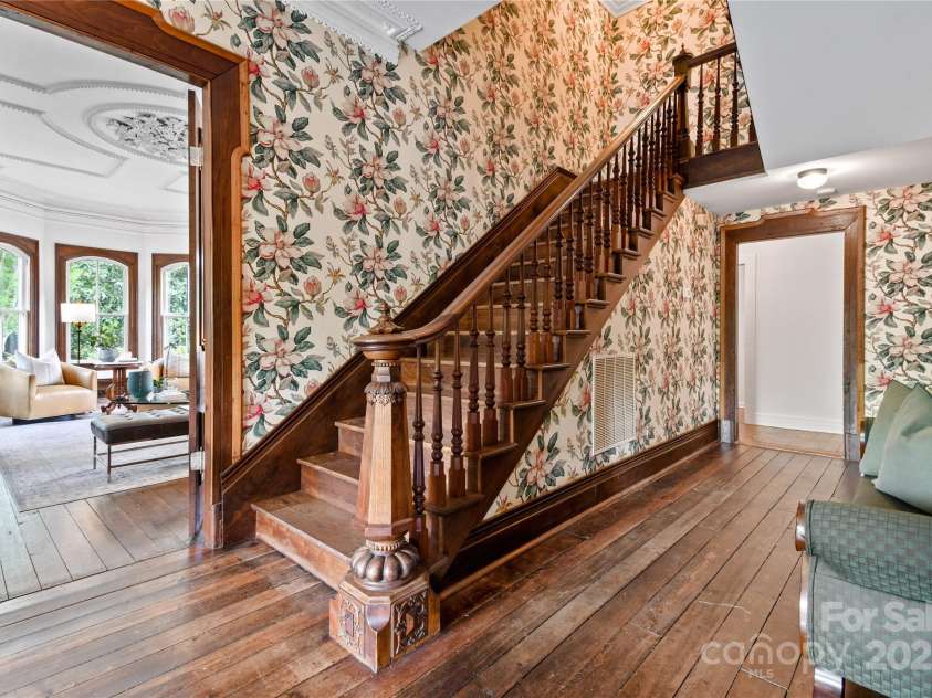 196 & 204 Lawson Street, Hot Springs, NC 28743.  MLS# CAR4286728, YatesRealty ID 30839. 