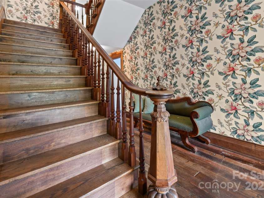 196 & 204 Lawson Street, Hot Springs, NC 28743.  MLS# CAR4286728, YatesRealty ID 30839. 