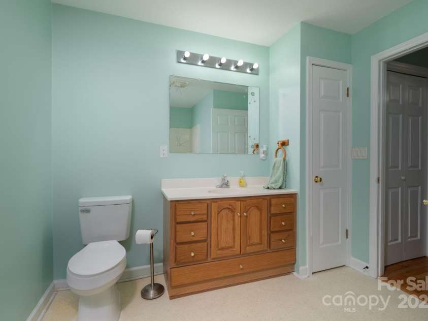 2541 Grandview Circle, Lenoir, NC 28645.  MLS# CAR4330860, YatesRealty ID 3084. 