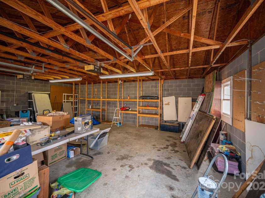 2541 Grandview Circle, Lenoir, NC 28645.  MLS# CAR4330860, YatesRealty ID 3084. 