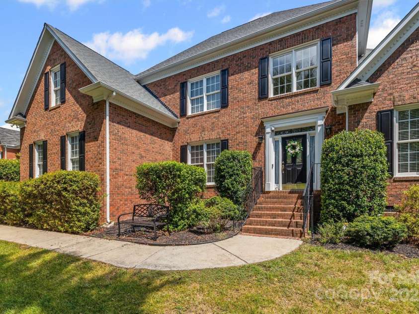 3052 River Bend Drive, Tega Cay, SC 29708.  MLS# CAR4286293, YatesRealty ID 30840. 