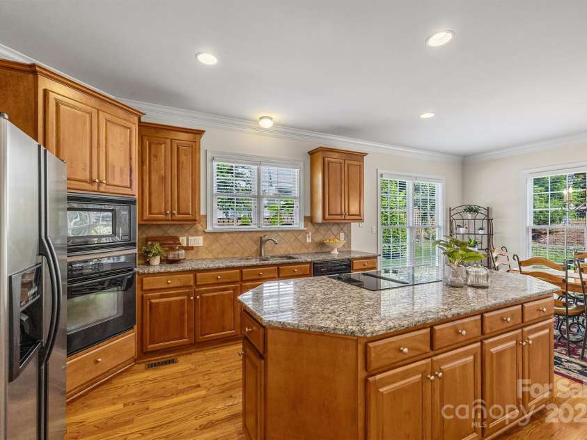 3052 River Bend Drive, Tega Cay, SC 29708.  MLS# CAR4286293, YatesRealty ID 30840. 