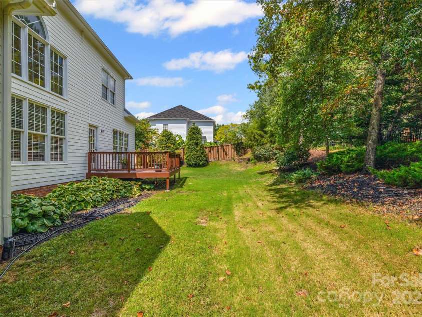 3052 River Bend Drive, Tega Cay, SC 29708.  MLS# CAR4286293, YatesRealty ID 30840. 