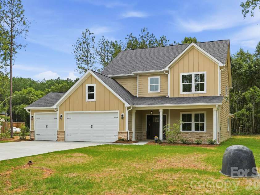 1029 Baylor Grove Road, Monroe, NC 28112.  MLS# CAR4393984, YatesRealty ID 30842. 