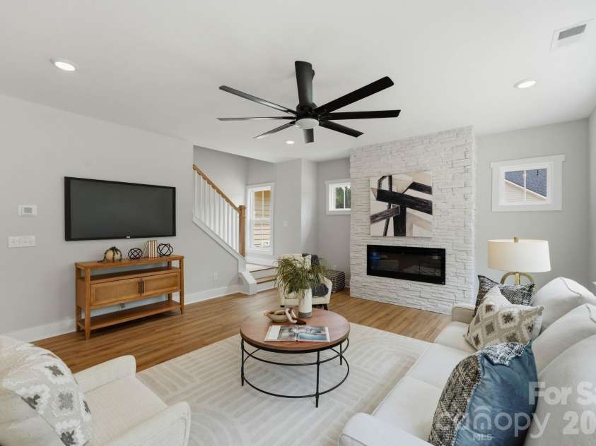 1029 Baylor Grove Road, Monroe, NC 28112.  MLS# CAR4393984, YatesRealty ID 30842. 