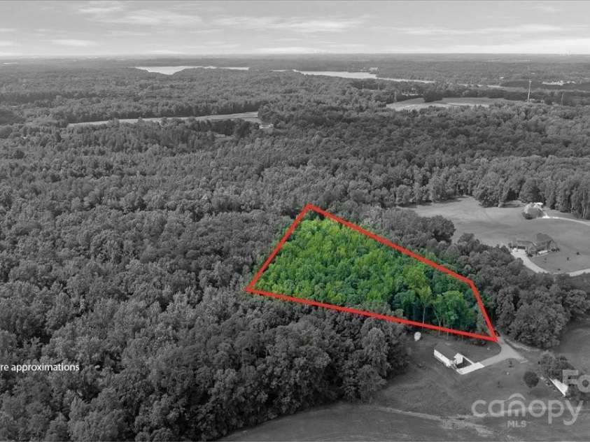 6872 Buttercup Lane, Kannapolis, NC 28081.  MLS# CAR4288576, YatesRealty ID 30842. 