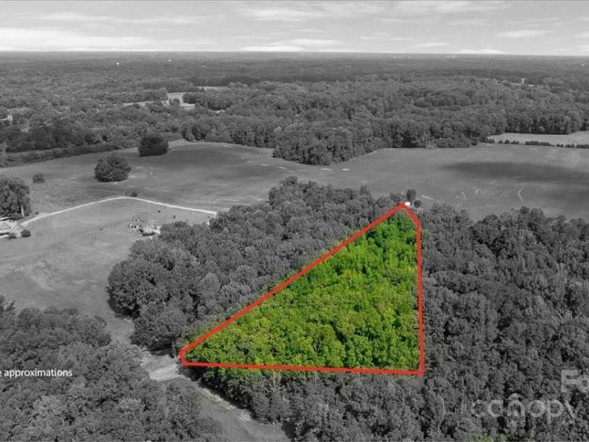 6872 Buttercup Lane, Kannapolis, NC 28081.  MLS# CAR4288576, YatesRealty ID 30842. 