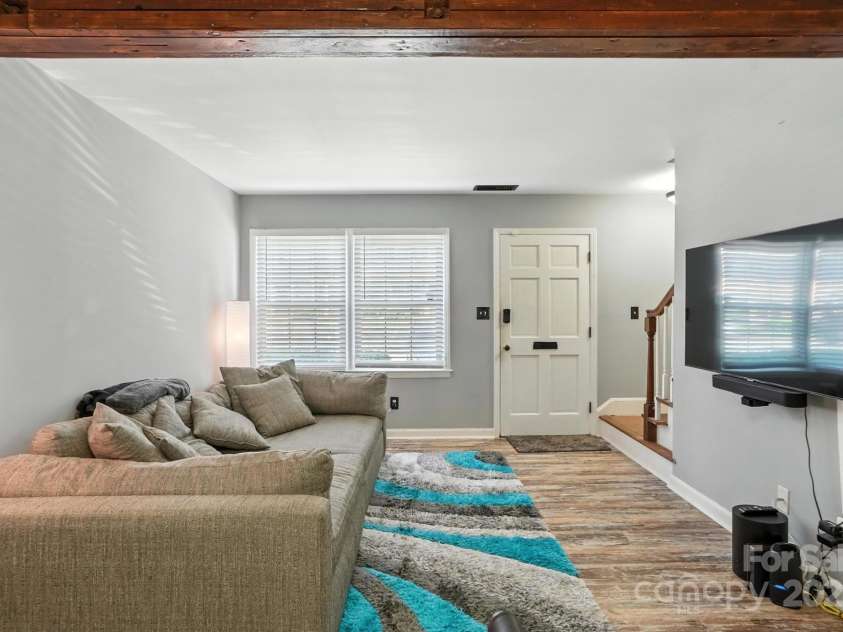 6440 Old Pineville Road, Charlotte, NC 28217.  MLS# CAR4283864, YatesRealty ID 30844. 