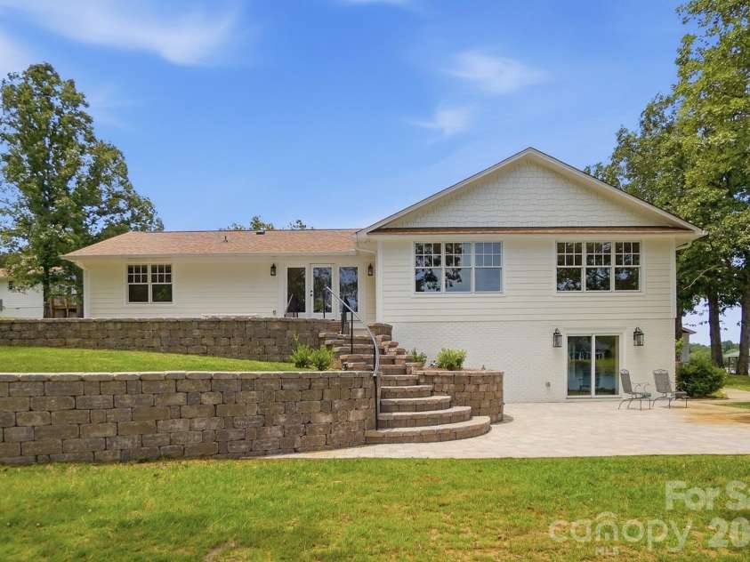 1751 Aragon Beach Road, Rock Hill, SC 29732.  MLS# CAR4387186, YatesRealty ID 30845. 